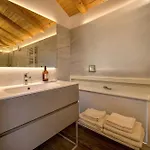 Appartamento Marriott Palazzo Visconti Luxury Desenzanoloft Official Partner Homes&villas By Marriott Bonvoy