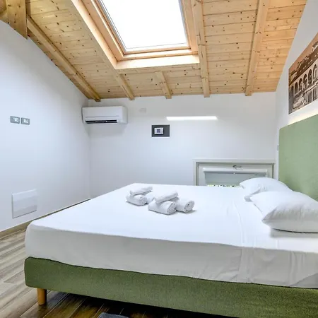 Desenzanoloft Official Partner Marriott Homes & - Palazzo Visconti Luxury דירה *