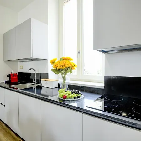 Desenzanoloft Official Partner Marriott Homes & - Palazzo Visconti Luxury דירה דסנזאנו דל גארדה