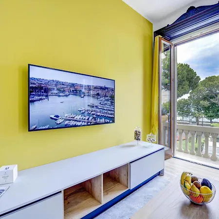Palazzo Visconti Luxury Desenzanoloft Official Partner Homes & By Marriott Bonvoy * Desenzano del Garda