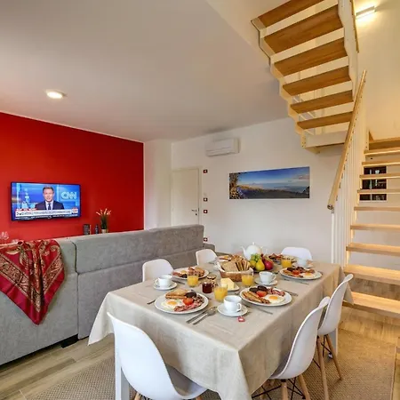 Palazzo Visconti Luxury Desenzanoloft Official Partner Homes & By Marriott Bonvoy Appartement *