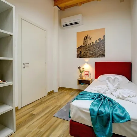 Appartement Palazzo Visconti Luxury Desenzanoloft Official Partner Homes & By Marriott Bonvoy *
