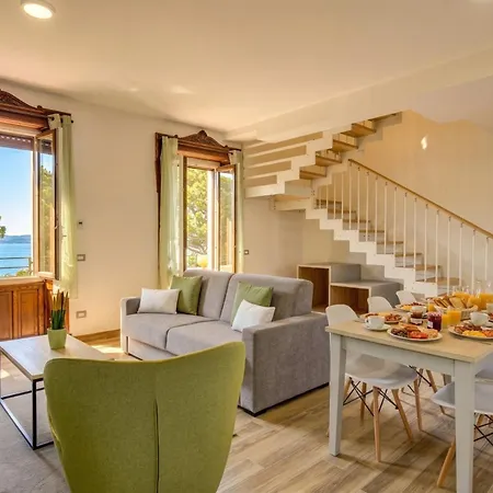 Palazzo Visconti Luxury Desenzanoloft Official Partner Homes & By Marriott Bonvoy Appartement Desenzano del Garda